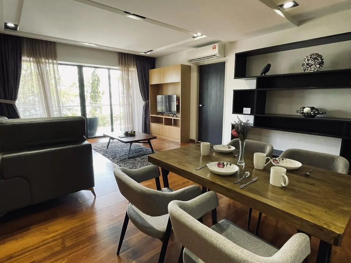 B.Suites 21 Kota Kinabalu Homestay