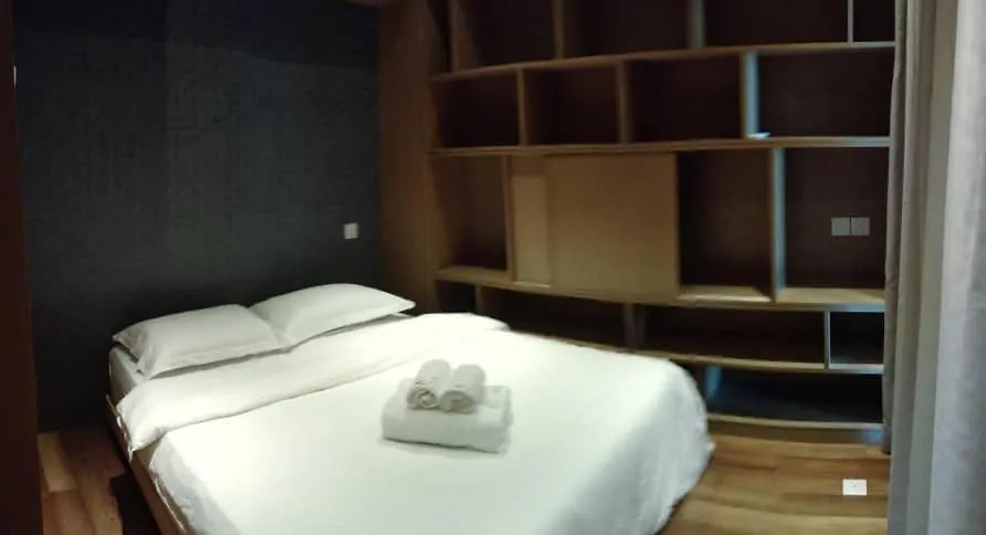 B.Suites 21 Kota Kinabalu Homestay